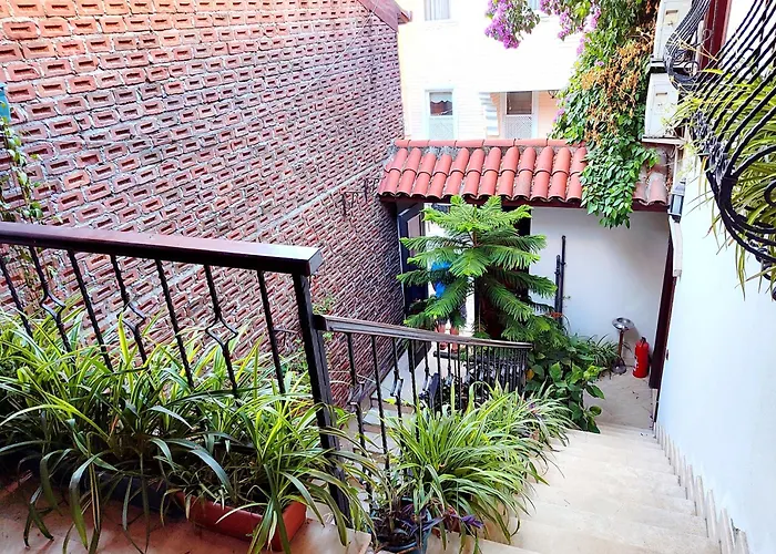 Villa Sphendone Suites