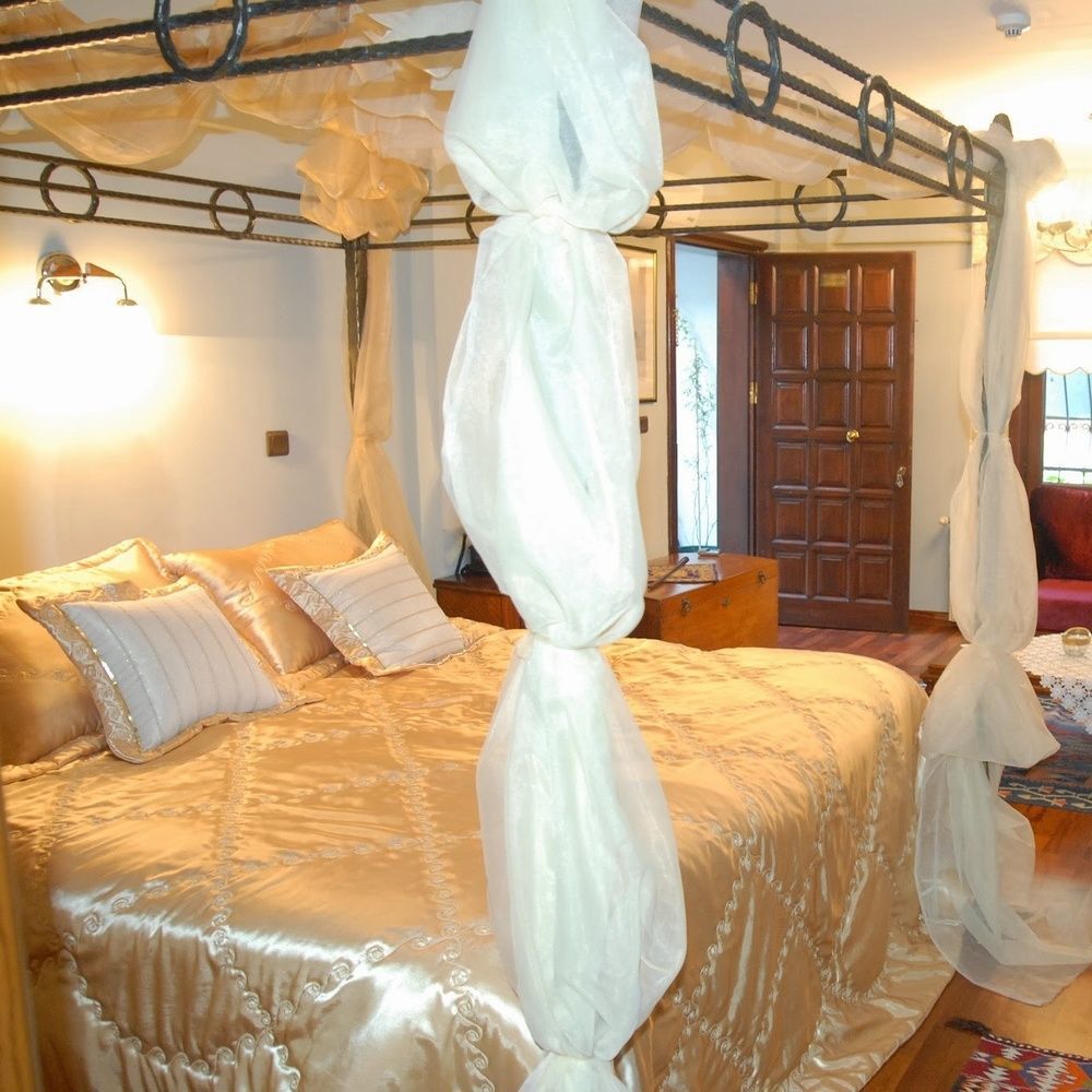 Sphendone Hotel